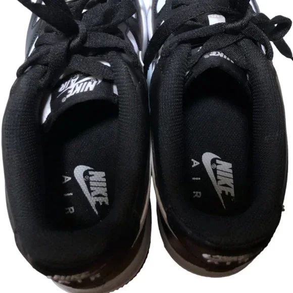 NIKE Air Force 1 Black & White Youth/Kids Size 5.5 - Picture 5 of 9